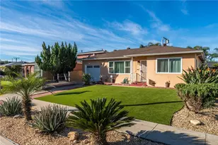 349 S Enid Ave, Azusa, CA 91702 - Photo 2