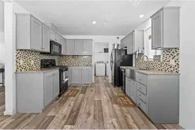 12700 Elliott #18, El Monte, CA 91732 - Photo 6