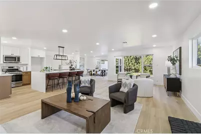 10007 Debra, North Hills, CA 91343 - Photo 2