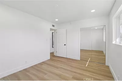 10007 Debra, North Hills, CA 91343 - Photo 28