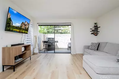 8025 70th Street, Paramount, CA 90723 - Photo 2