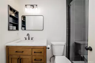 8025 70th St, Paramount, CA 90723 - Photo 20