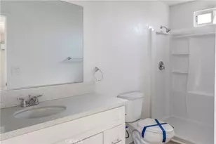 17820 Sycamore St, Hesperia, CA 92345 - Photo 8