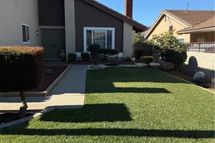 811 Redlen, Whittier, CA 90601 - Photo 2