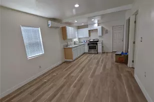 895 E 9th, Pomona, CA 91766 - Photo 12