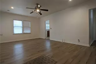 462 W Orange Grove, Pomona, CA 91768 - Photo 2