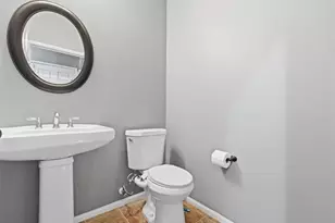 2947 Gilbert Ave, Corona, CA 92881 - Photo 52