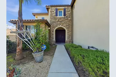 2947 Gilbert Avenue, Corona, CA 92881 - Photo 4