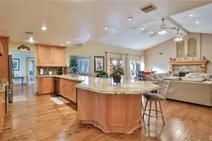 635 W 16th, Upland, CA 91784 - Photo 16