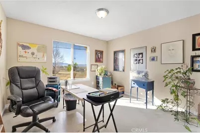 24040 Cuyama, Apple Valley, CA 92307 - Photo 32