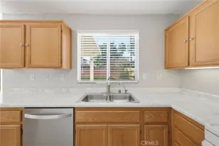 27213 Frost Ct, Menifee, CA 92584 - Photo 14