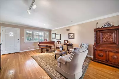 736 N Stephora Avenue, Covina, CA 91724 - Photo 6