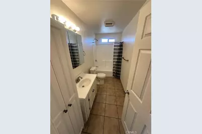 1230 E 68th St, Los Angeles, CA 90001 - Photo 4