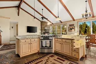 27920 Matterhorn, Lake Arrowhead, CA 92352 - Photo 10