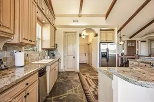 27920 Matterhorn, Lake Arrowhead, CA 92352 - Photo 12
