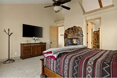 27920 Matterhorn, Lake Arrowhead, CA 92352 - Photo 16