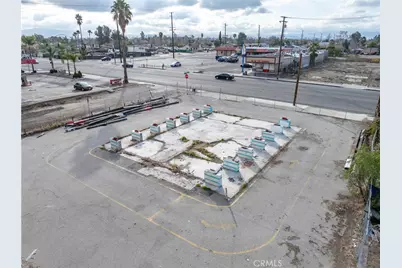 26468 Baseline Street, Highland, CA 92346 - Photo 10