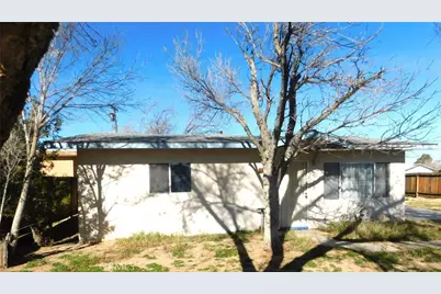 26933 John, Boron, CA 93516 - Photo 2