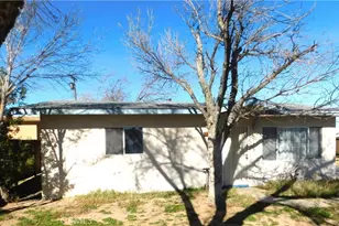 26933 John, Boron, CA 93516 - Photo 2