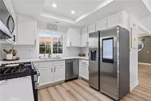 29161 Corales, Canyon Country, CA 91387 - Photo 16