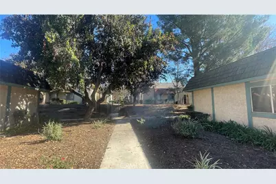 2560 Gonzaga, Riverside, CA 92507 - Photo 2
