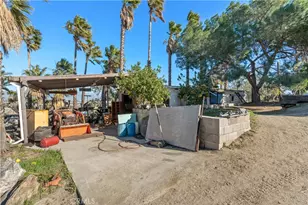 11251 Laurel, Bloomington, CA 92316 - Photo 32