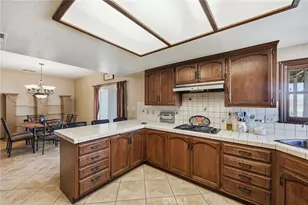 11135 Old Fashion, Riverside, CA 92503 - Photo 12