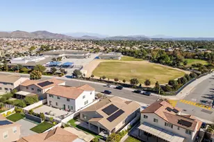 11661 Forsythia, Jurupa Valley, CA 91752 - Photo 28