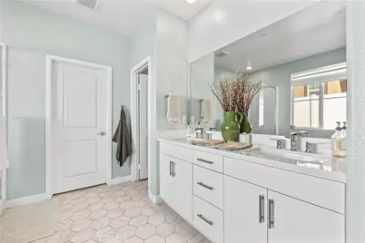 2482 Wagon Wheel Way, Rialto, CA 92377 - Photo 24