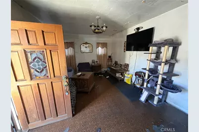 1067 S Rowan, Los Angeles, CA 90023 - Photo 2