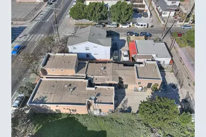 10606 Avalon Boulevard, Los Angeles, CA 90003 - Photo 12