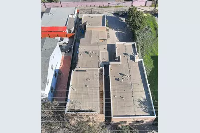 10606 Avalon Boulevard, Los Angeles, CA 90003 - Photo 46