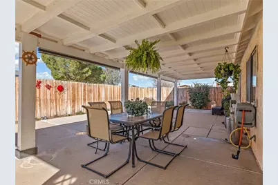 9472 Guava Avenue, Hesperia, CA 92345 - Photo 16