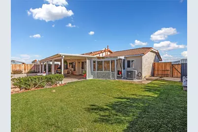 9472 Guava Avenue, Hesperia, CA 92345 - Photo 14