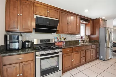 771 W Wilson, Pomona, CA 91768 - Photo 8