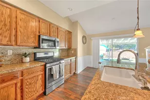 29345 Breakwater, Lake Elsinore, CA 92530 - Photo 14