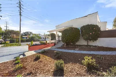 3652 Valleybrink, Los Angeles, CA 90039 - Photo 24