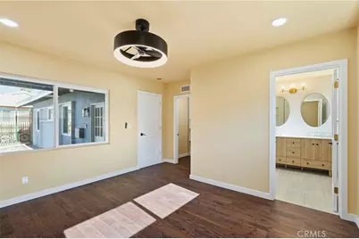 8008 Greenbush Avenue, Panorama City, CA 91402 - Photo 12