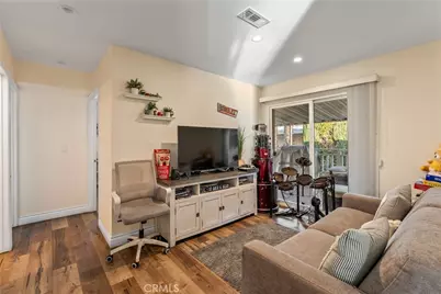 1855 Riverside, Ontario, CA 91761 - Photo 14