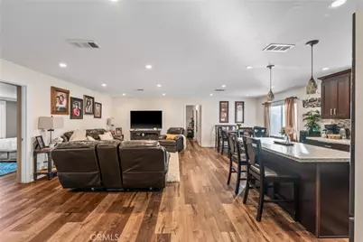 1855 Riverside, Ontario, CA 91761 - Photo 8