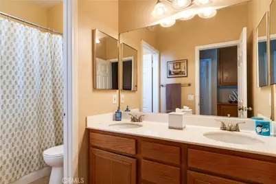 14834 Shetland Lane, Fontana, CA 92336 - Photo 18