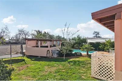 35475 Bonita, Yucaipa, CA 92399 - Photo 20