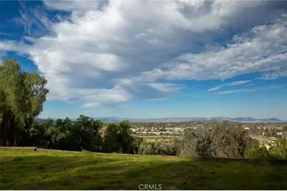 44370 Mayberry, Hemet, CA 92544 - Photo 6