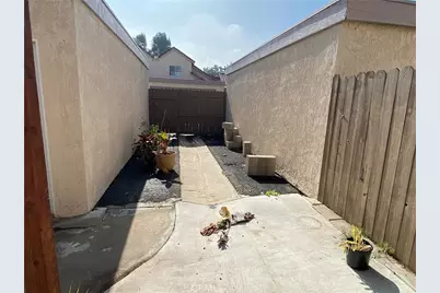 10816 Loro Verde, Loma Linda, CA 92354 - Photo 22