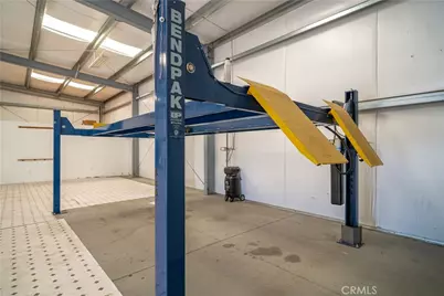 13190 Cromdale, Oak Hills, CA 92344 - Photo 64