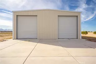 13190 Cromdale, Oak Hills, CA 92344 - Photo 62