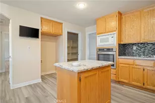 13190 Cromdale, Oak Hills, CA 92344 - Photo 22