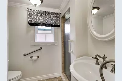 517 W I, Ontario, CA 91762 - Photo 14