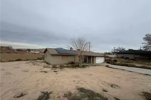 16085 Village, Victorville, CA 92394 - Photo 6