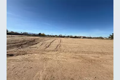 10466 10th Avenue, Hesperia, CA 92345 - Photo 26